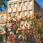Otel Icare