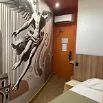 Otel Icare