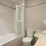 Hotel Icare 2*