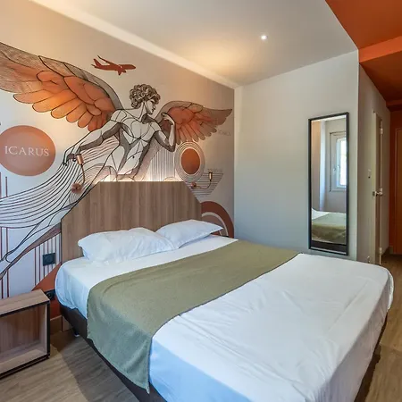 فندق Icare