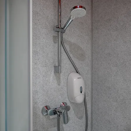 Icare Otel 2*